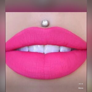 Jeffree Star Prom Night Velour
Liquid Lipstick